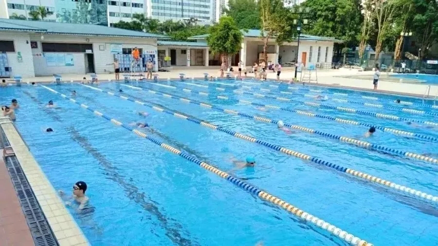 白沙岭文化中心游泳场